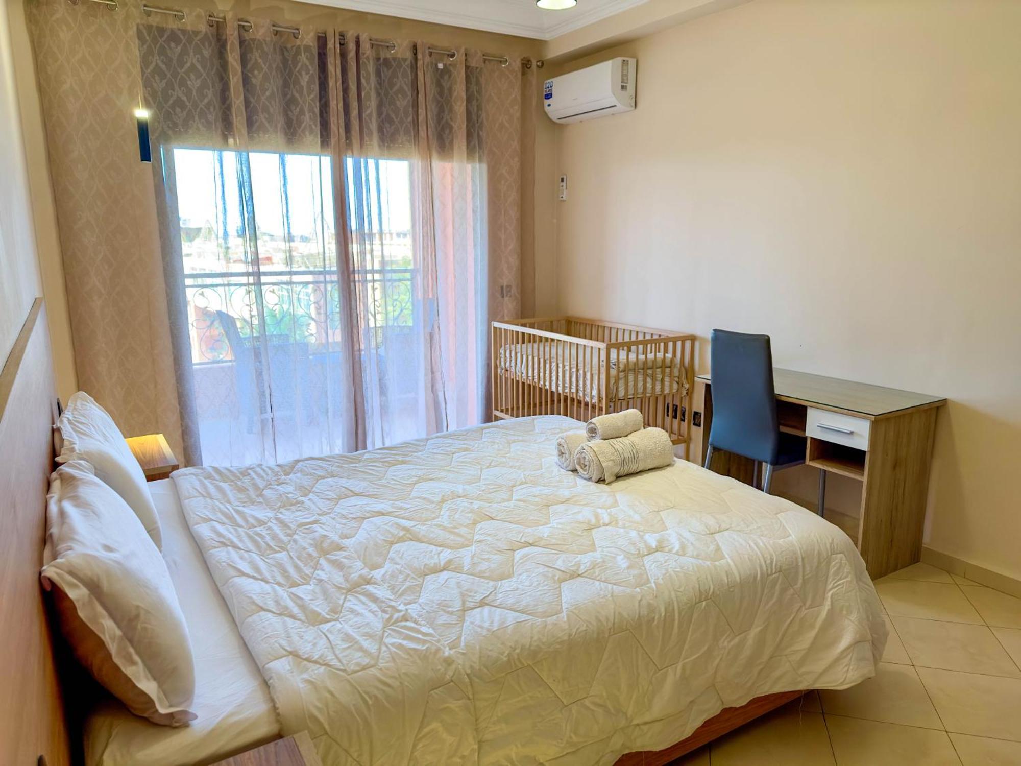 Apartment Localisation, Neuf, Piscine Et Vue Balcon *